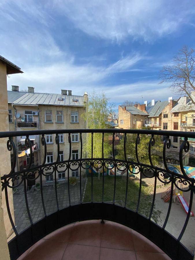 Grand Apartment 利沃夫 外观 照片