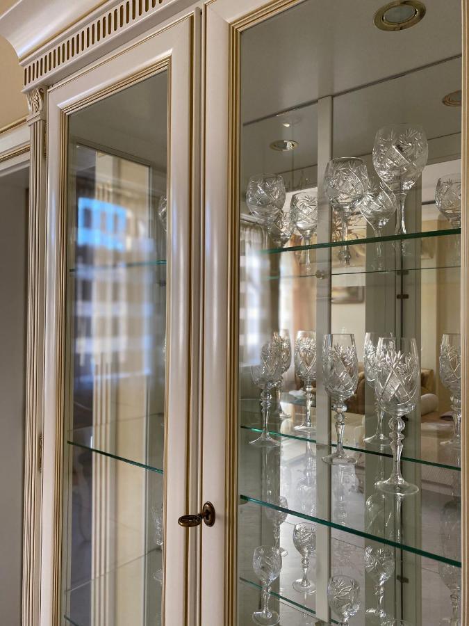 Grand Apartment 利沃夫 外观 照片
