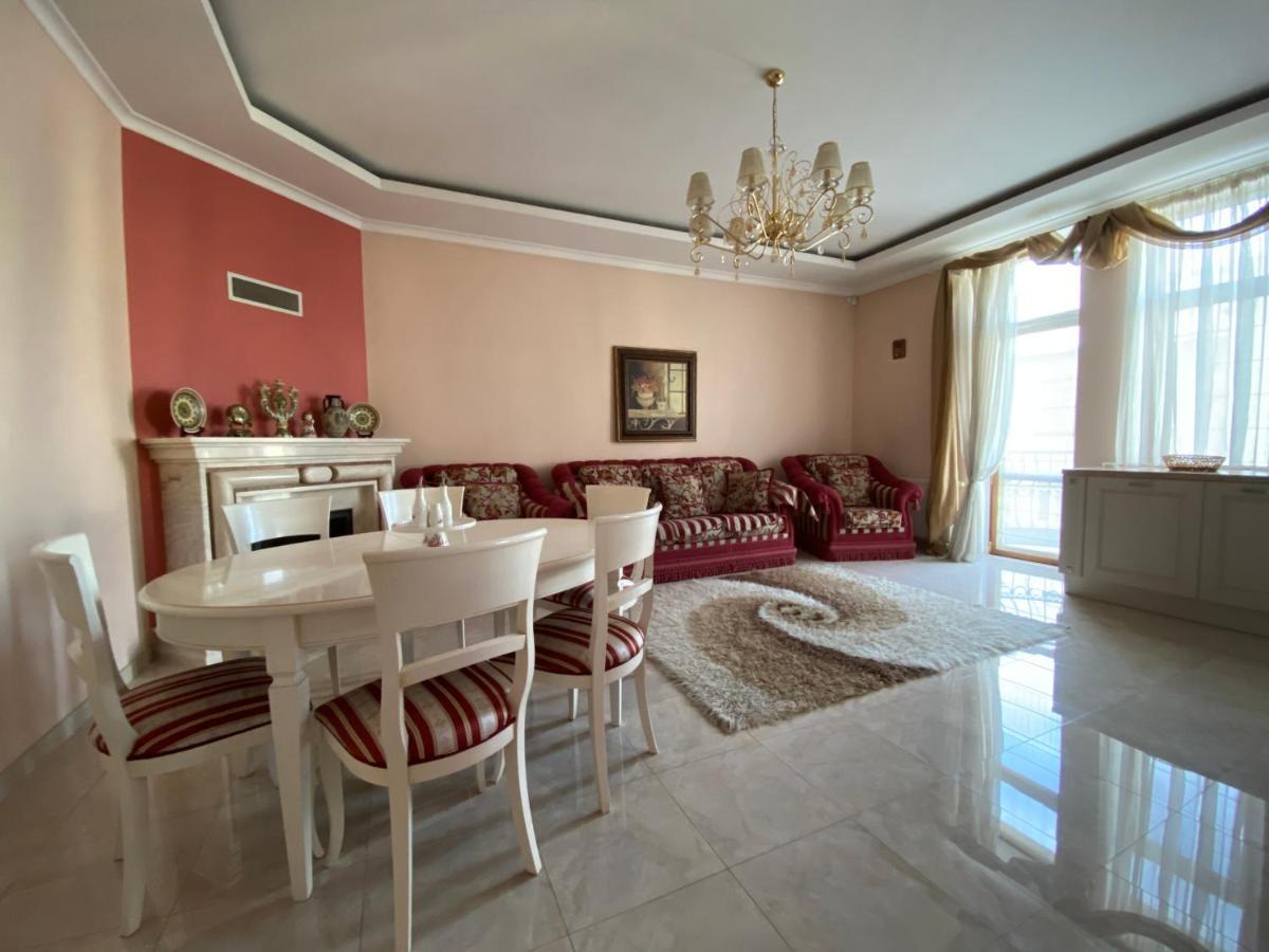 Grand Apartment 利沃夫 外观 照片